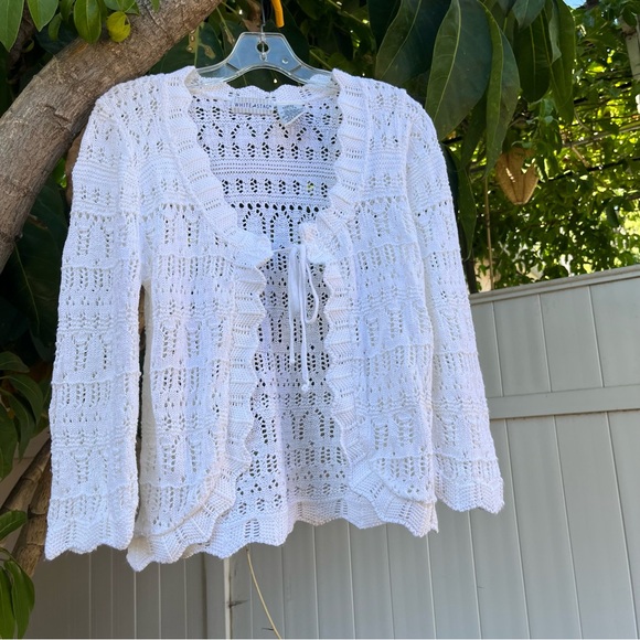 Vintage White Stag Crochet Cardigan with Tie in White ✨ - Picture 3 of 11